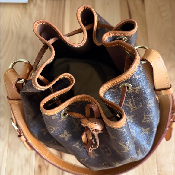 Louis Vuitton Noe Gm Bag - Picture 2 of 11